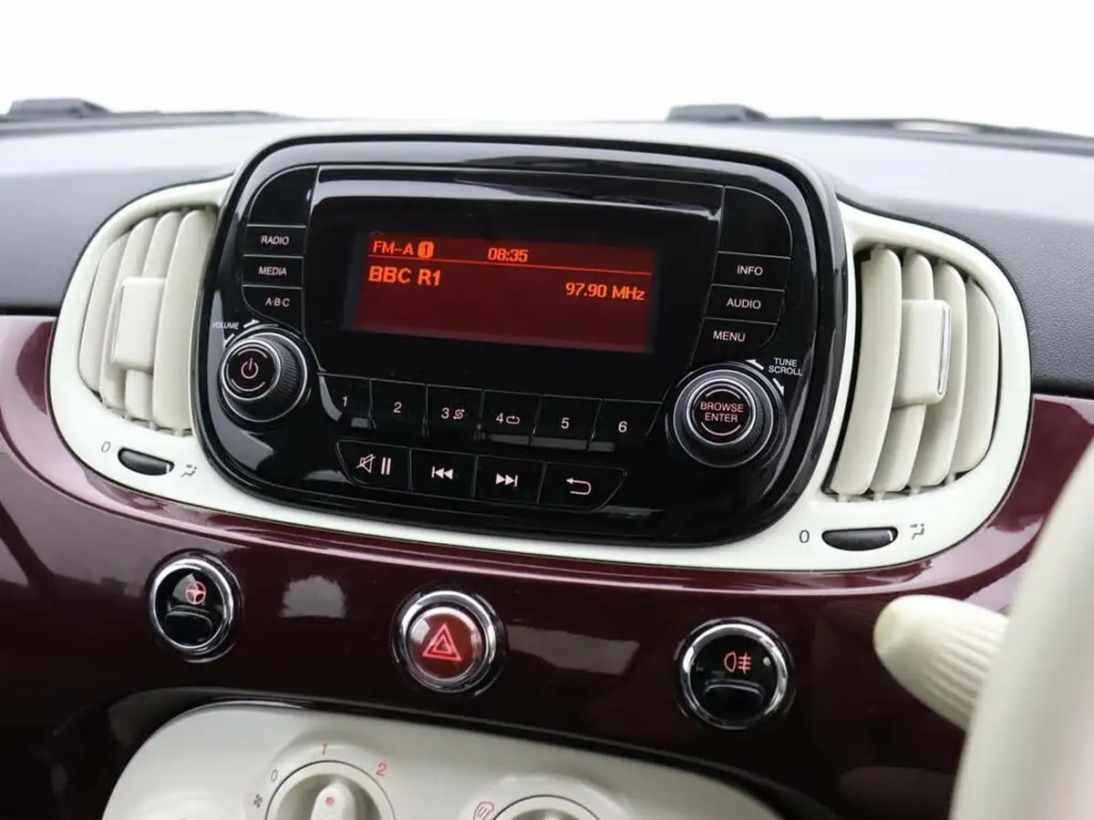 2018-fiat-500-12-pop-dualogic-big-14
