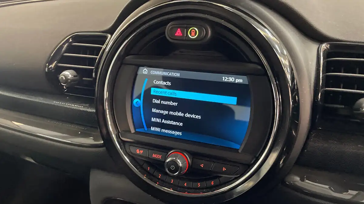 2018-mini-clubman-15-cooper-auto-big-27