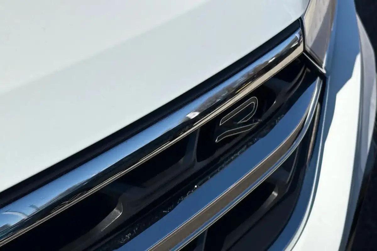 2024-volkswagen-t-roc-15-tsi-r-line-hatchback-5d-big-27