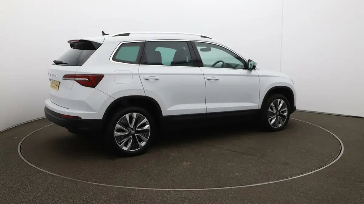 2023-skoda-karoq-20tdi-se-l-116ps-dsg-big-44