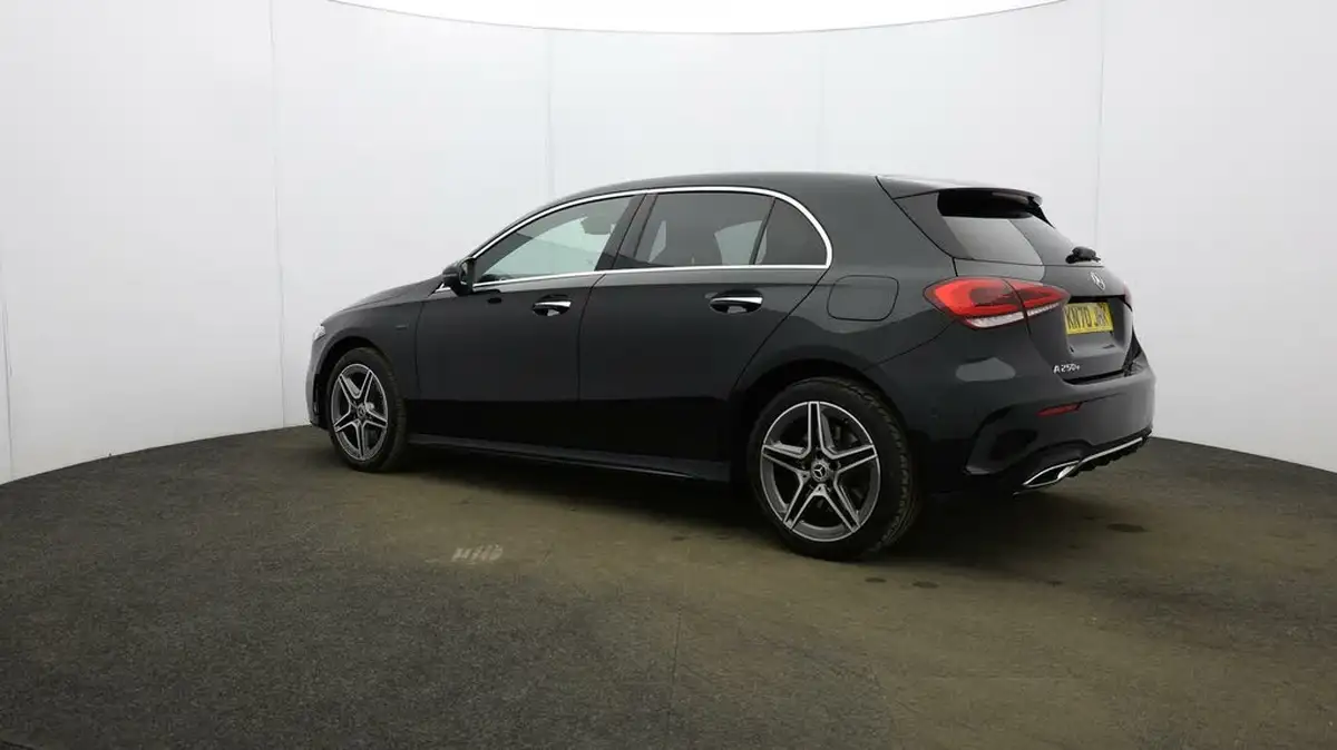 2020-mercedes-benz-a-class-13-a250e-amg-line-premium-hatchback-5d-big-55