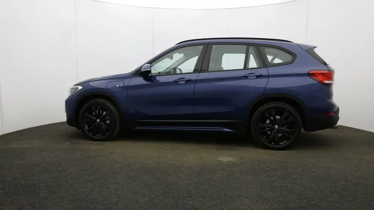 2022-bmw-x1-15-xdrive-25e-phev-sport-big-60
