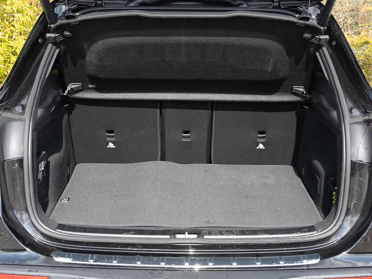 2024-mercedes-benz-eqa-e-eqa-250-amg-line-premium-big-7