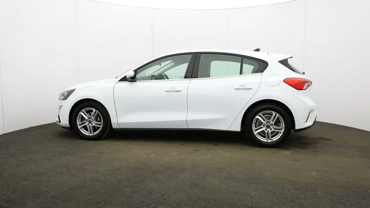 2020-ford-focus-15-zetec-120ps-hatchback-auto-big-58