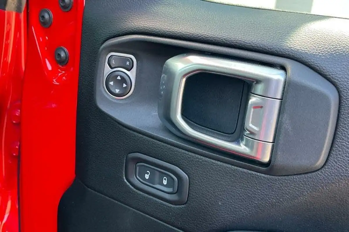 2020-jeep-wrangler-20-gme-rubicon-hard-3d-big-15