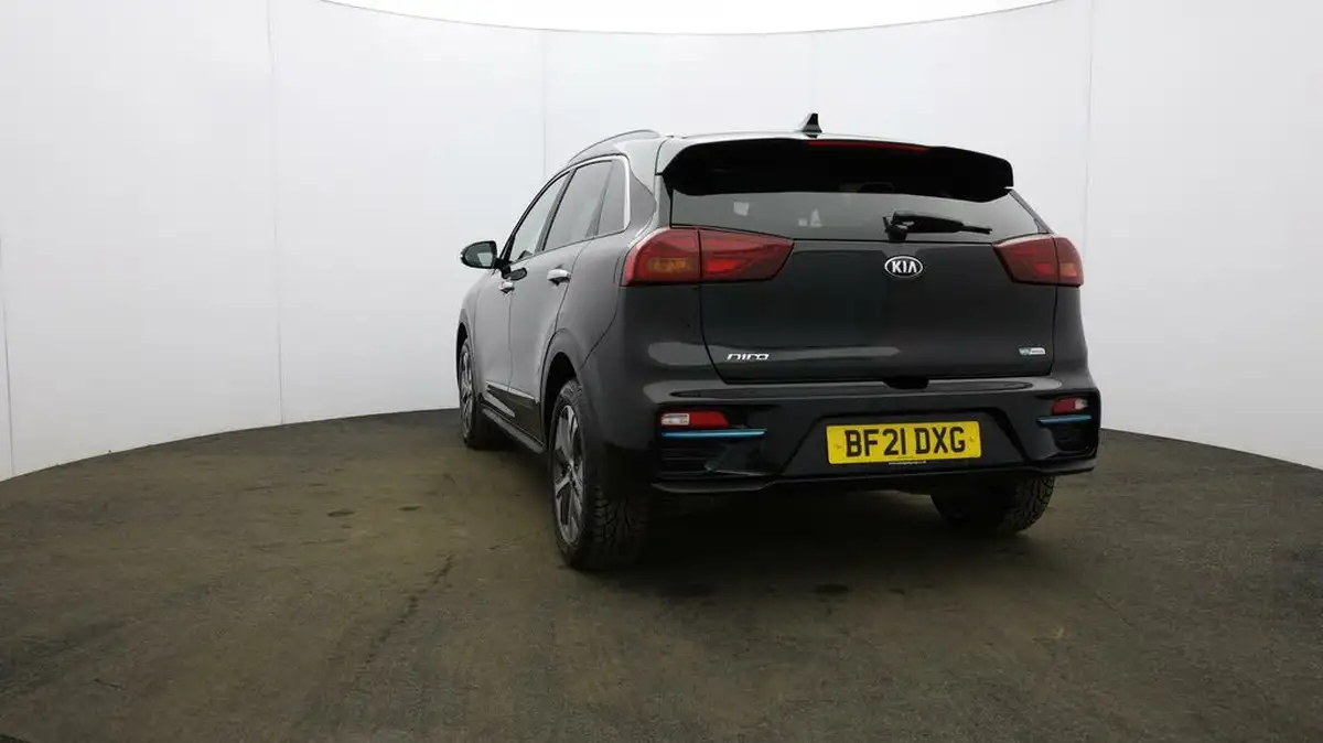 2021-kia-e-niro-ev-4-big-56