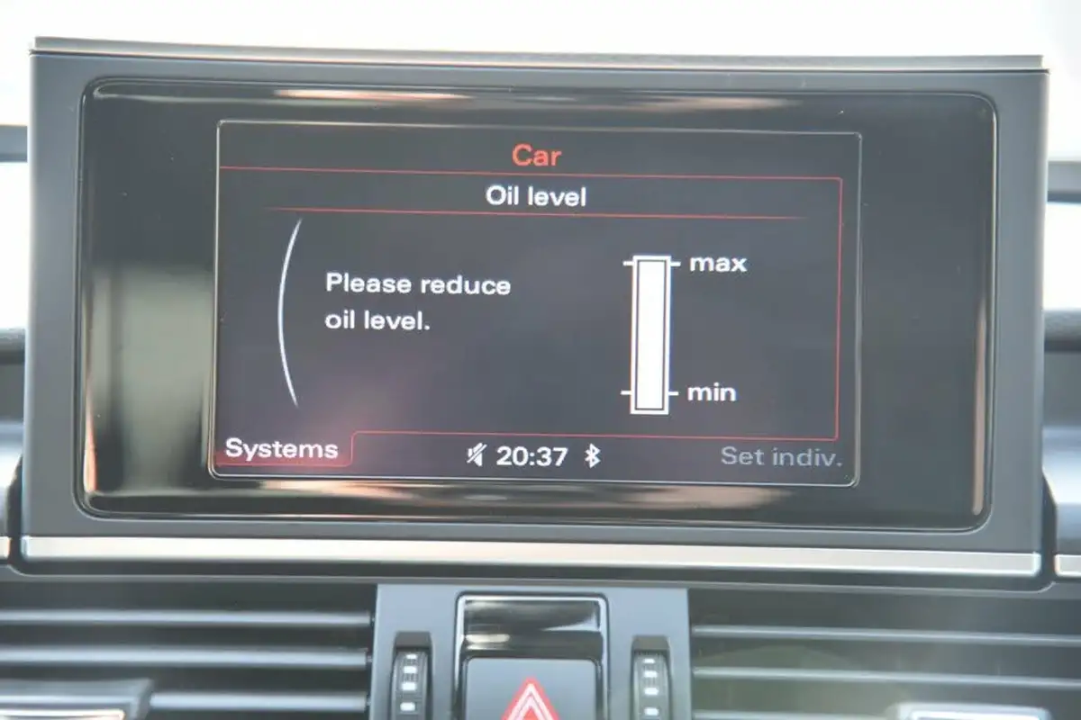2014-audi-a6-avant-20td-black-edition-190ps-ultra-s-tronic-big-39