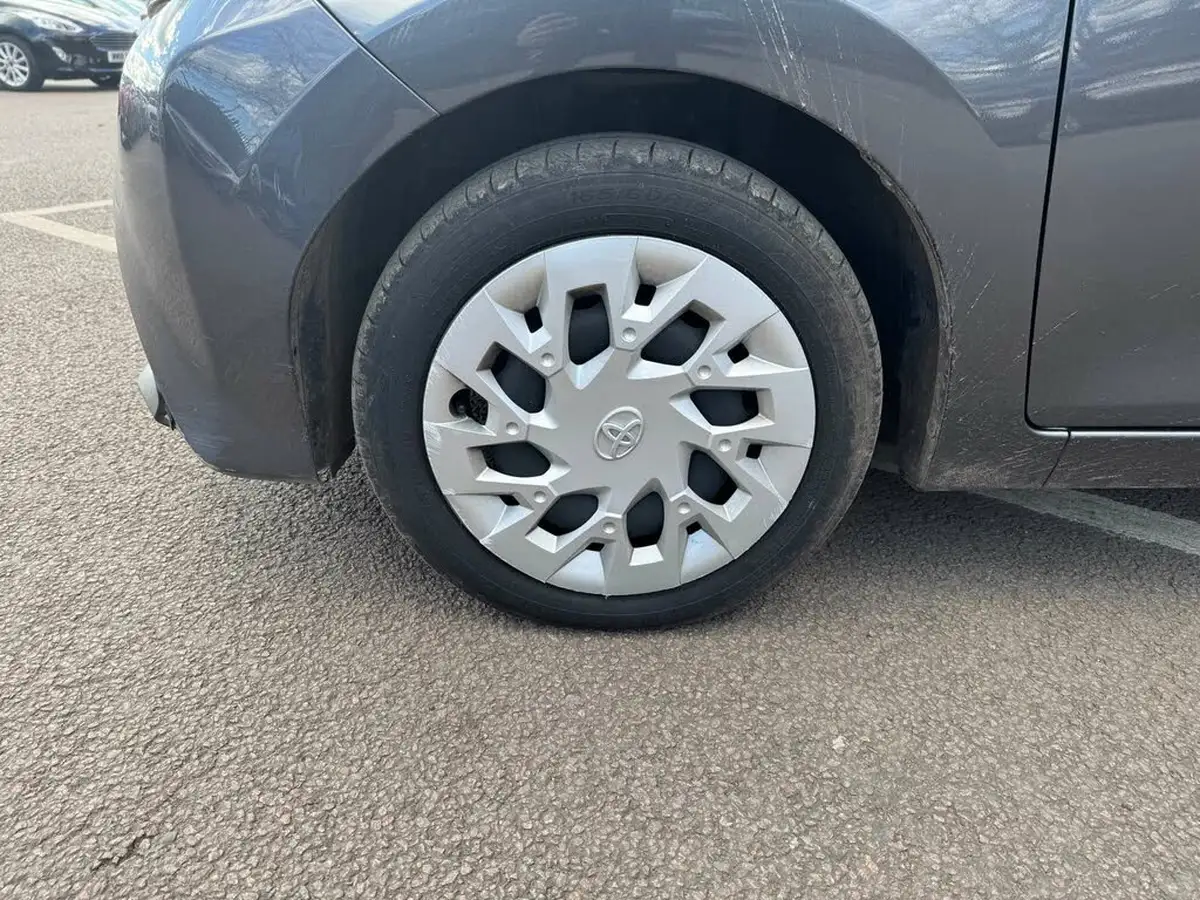 2021-toyota-aygo-10-vvt-i-x-play-tss-big-29