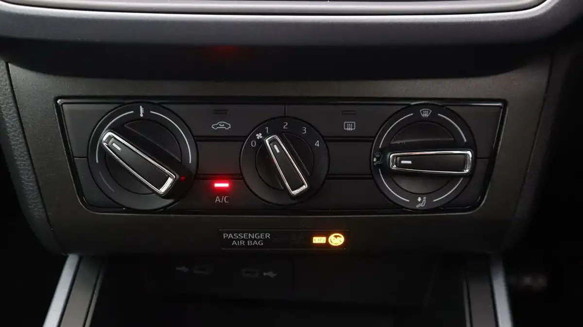 2021-seat-arona-10-tsi-evo-se-technology-big-12