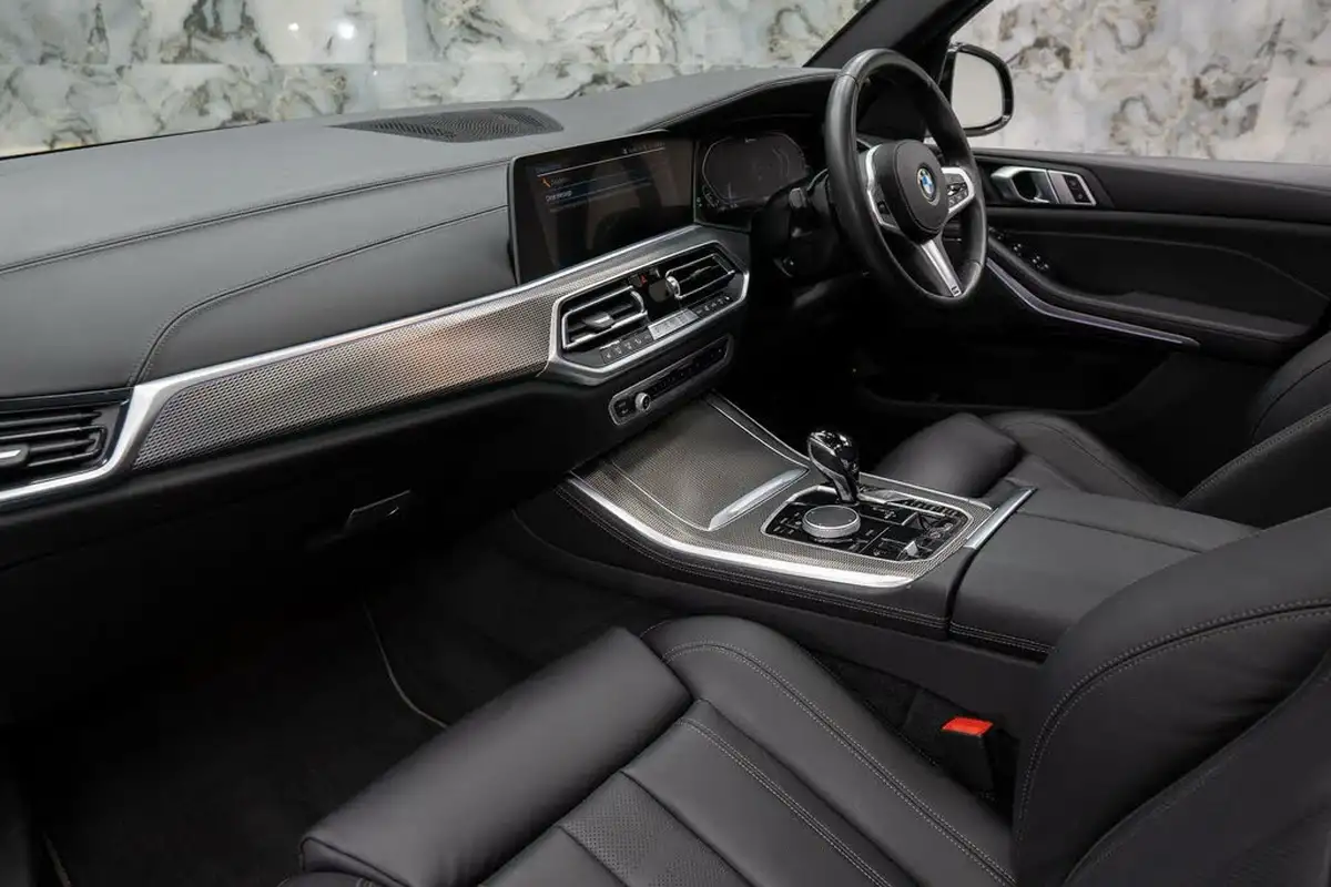 2020-bmw-x5-30-xdrive-45e-m-sport-big-11