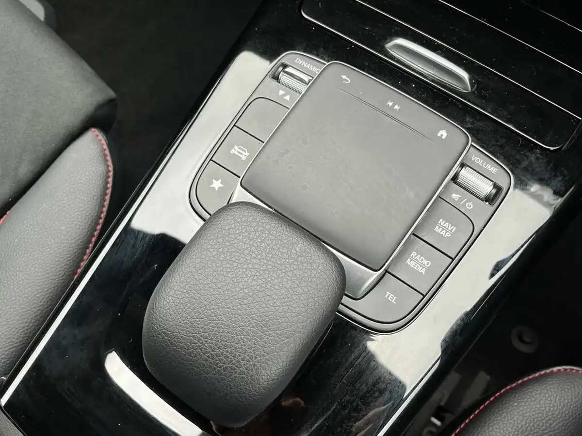 2021-mercedes-benz-a-class-13-a180-amg-line-hatchback-5d-7g-dct-big-19