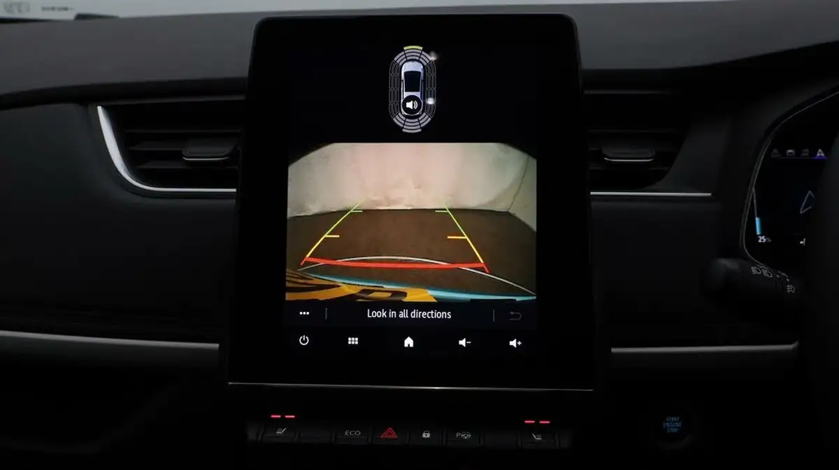 2023-renault-zoe-e-techno-boost-charge-big-27