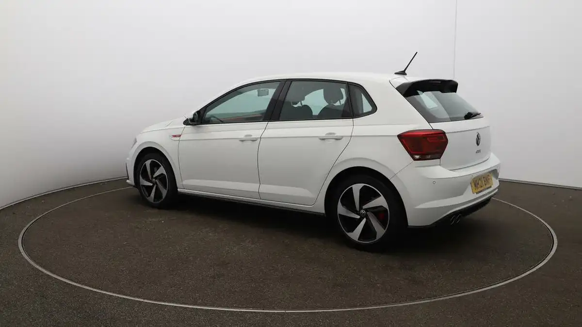 2021-volkswagen-polo-20-tsi-gti-big-27