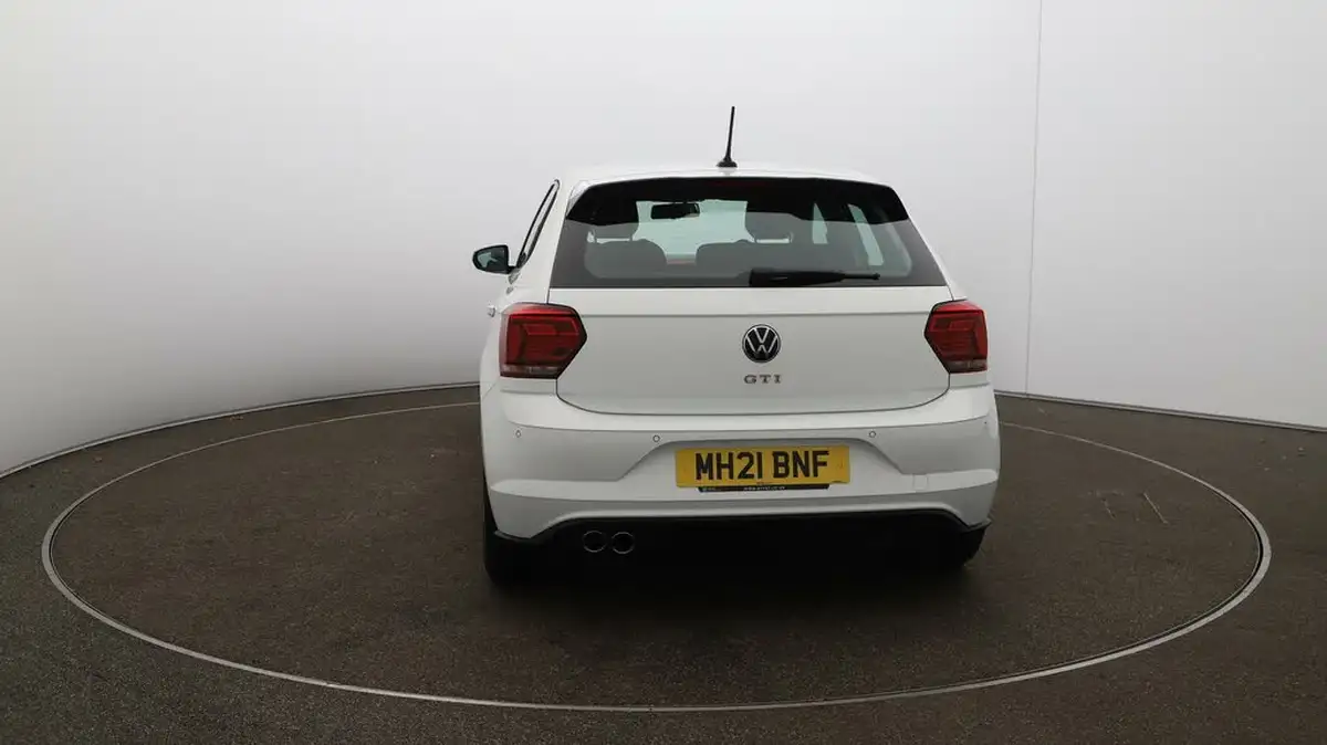 2021-volkswagen-polo-20-tsi-gti-big-51