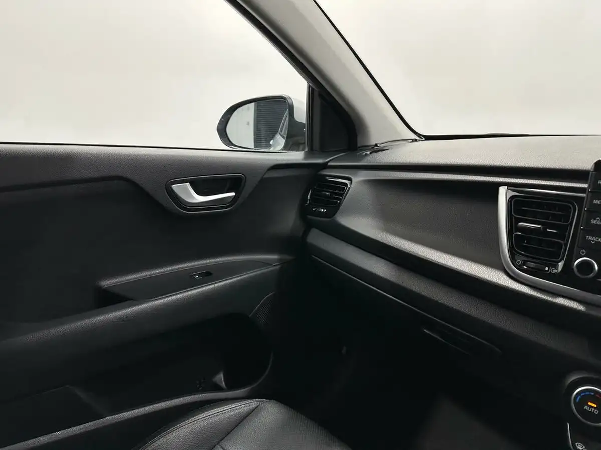 2019-kia-rio-10-t-gdi-3-big-24
