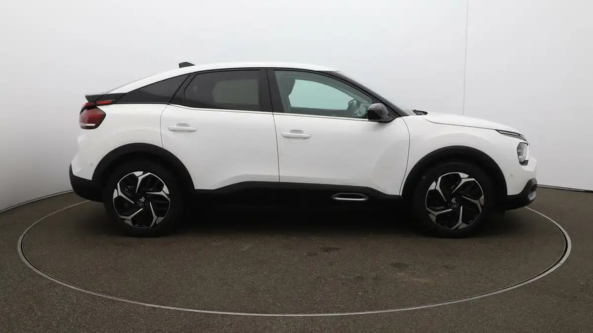 2023-citroen-c4-15bluehdi-shine-plus-big-40