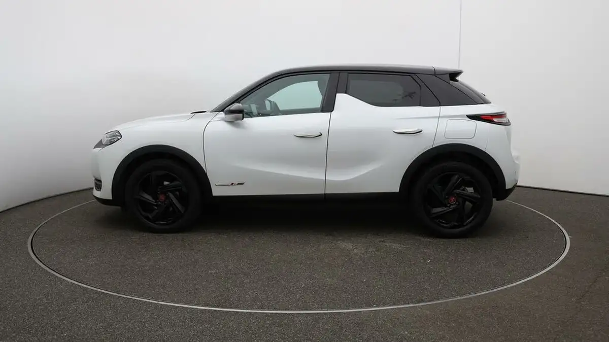 2022-ds-ds-3-crossback-12-puretech-performance-line-130ps-big-57