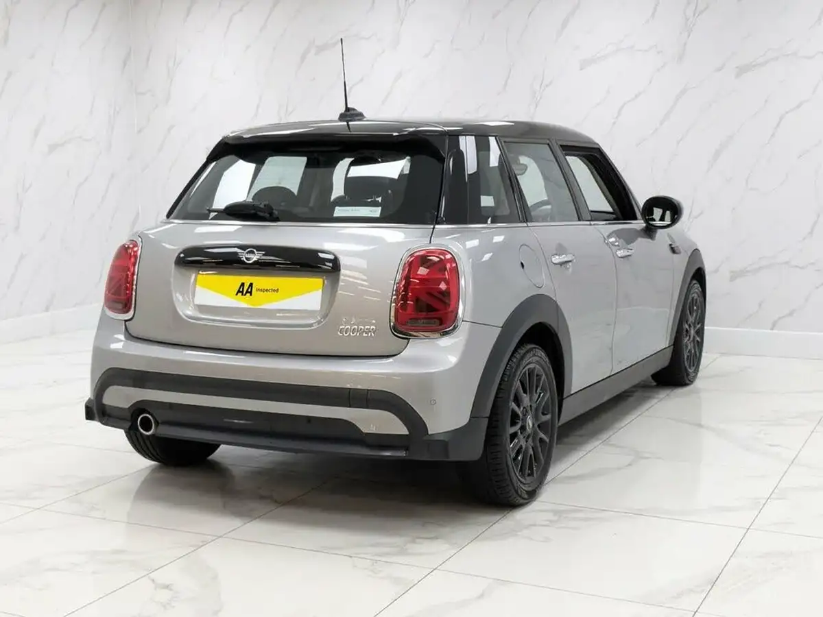 2023-mini-cooper-15-cooper-classic-premium-auto-hatchback-5d-auto-big-8