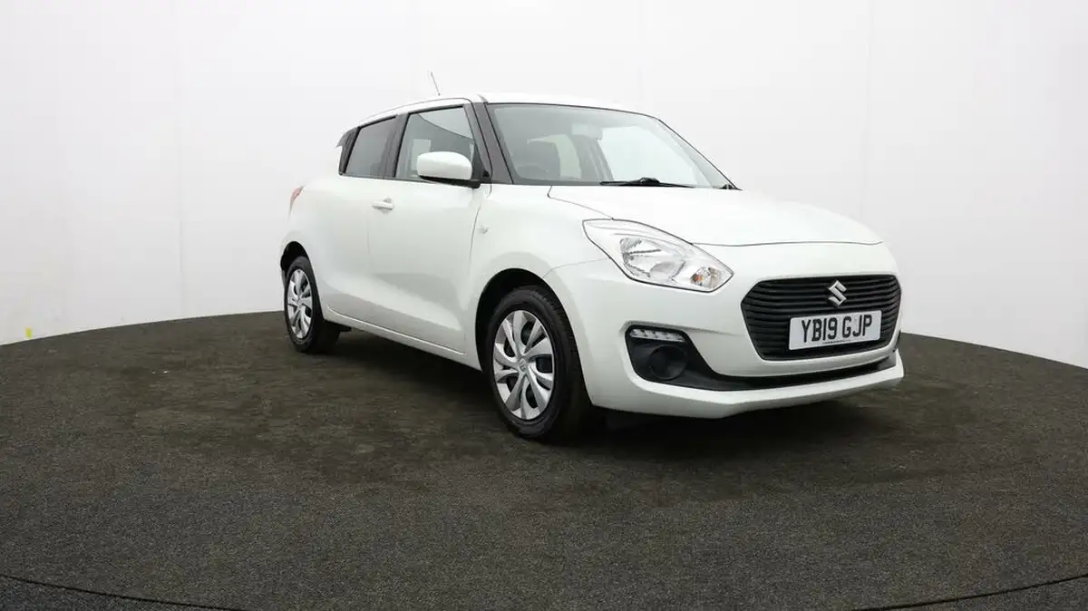 2019-suzuki-swift-12-dualjet-attitude-big-40