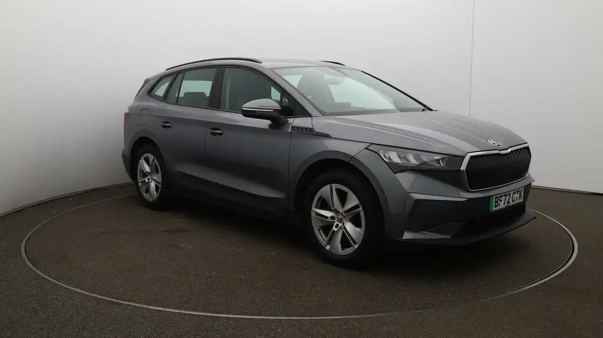 2022-skoda-enyaq-e-60-big-36