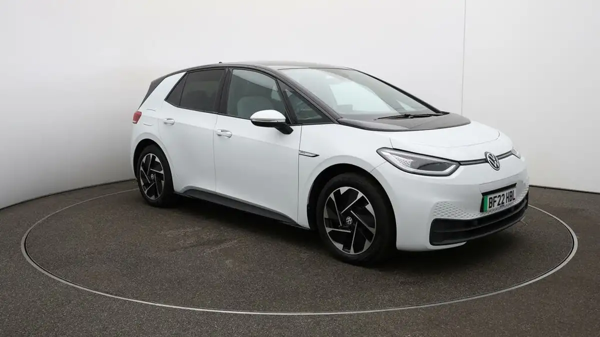 2022-volkswagen-id3-e-family-204ps-performance-big-35