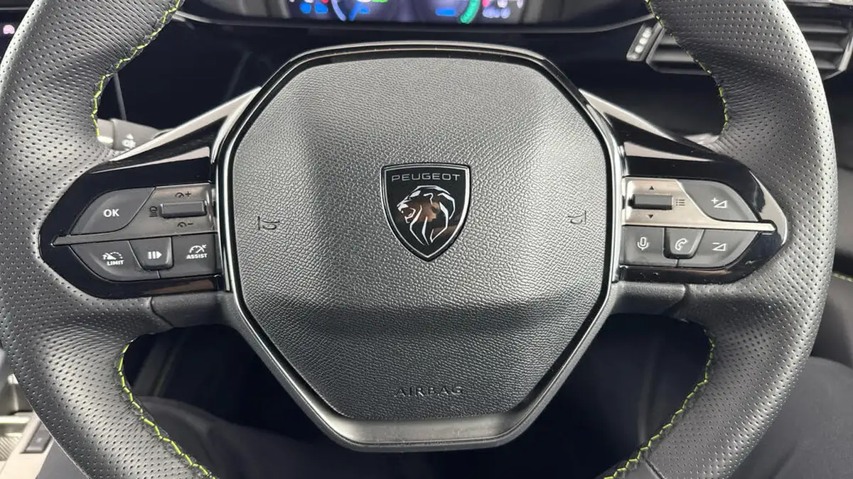 2022-peugeot-308-16-puretech-gt-premium-225bhp-big-19