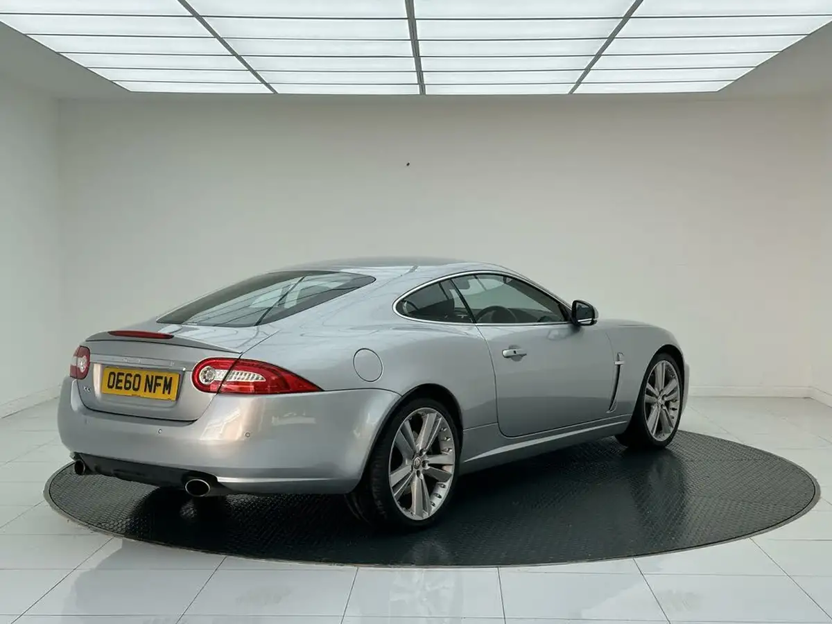 2011-jaguar-xk-50-portfolio-coupe-auto-big-8