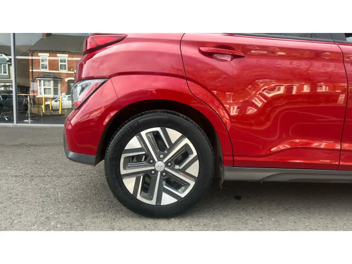 2022-hyundai-kona-e-premium-136ps-39kwh-big-6
