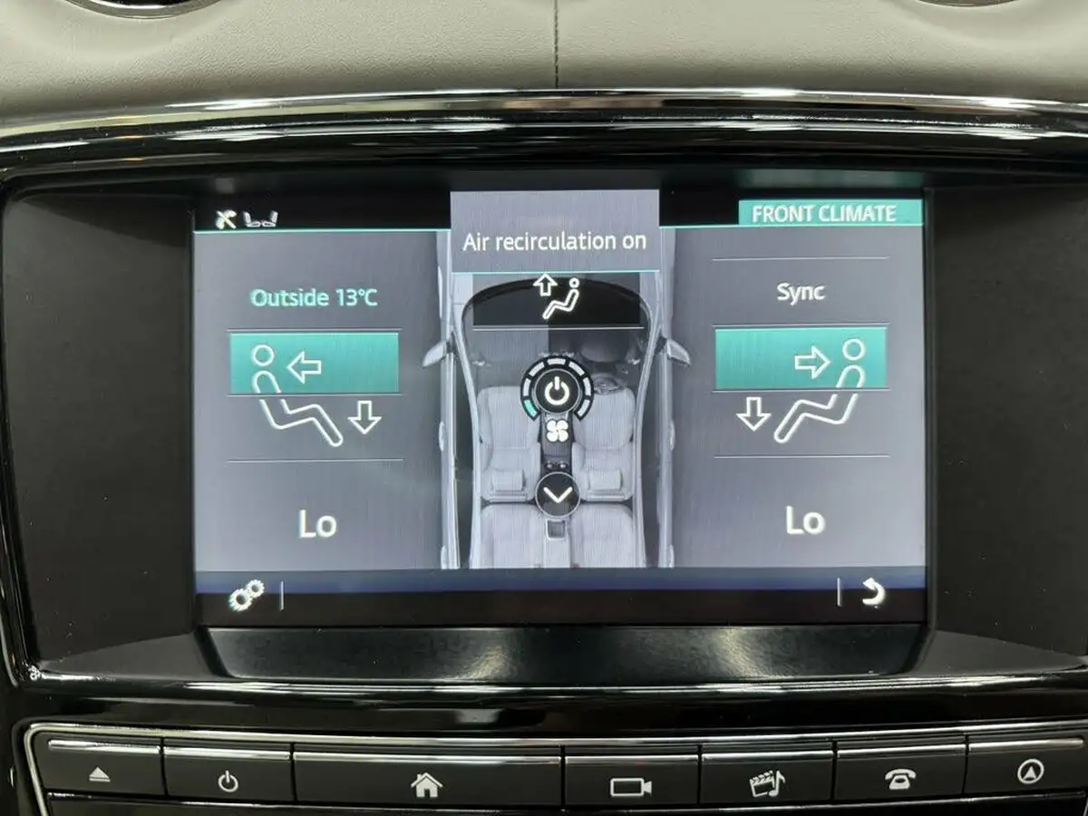 2016-jaguar-xj-series-30td-xj-portfolio-30tdv6-296bhp-swb-big-37
