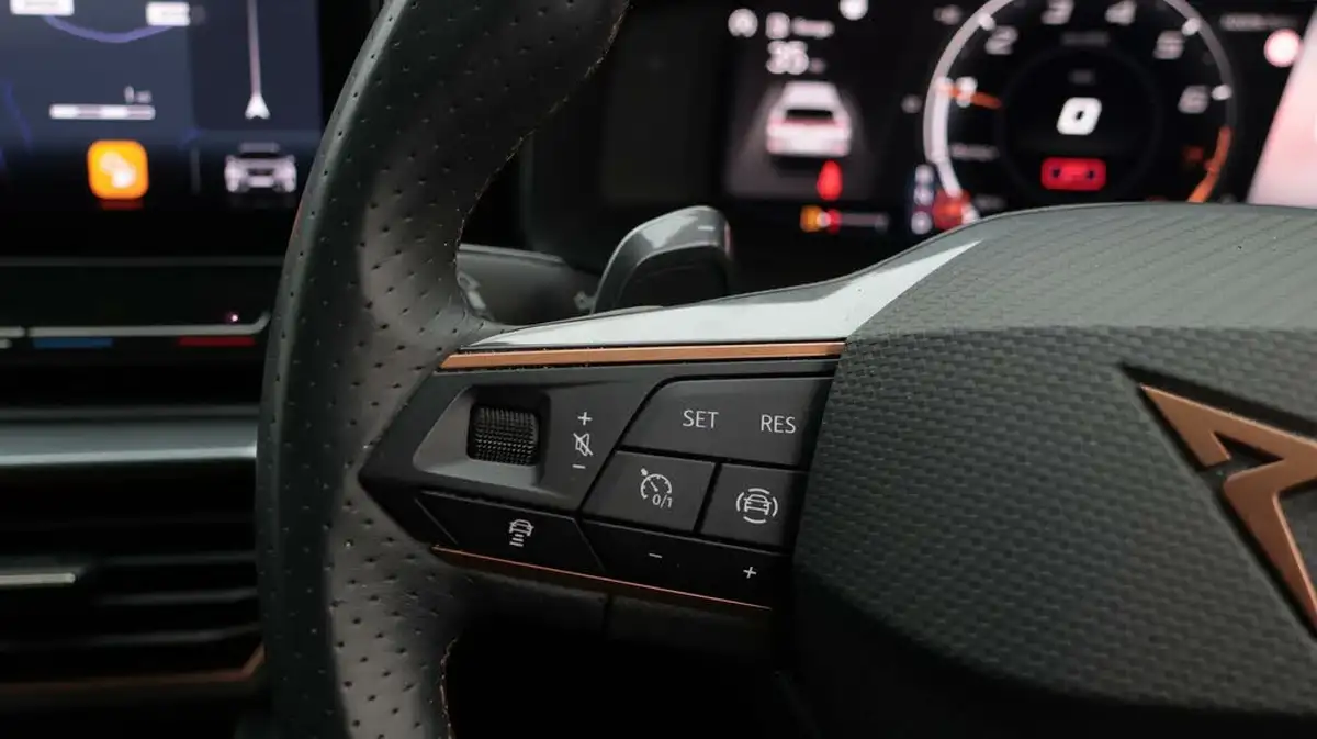 2022-cupra-formentor-15-tsi-v2-dsg-big-23