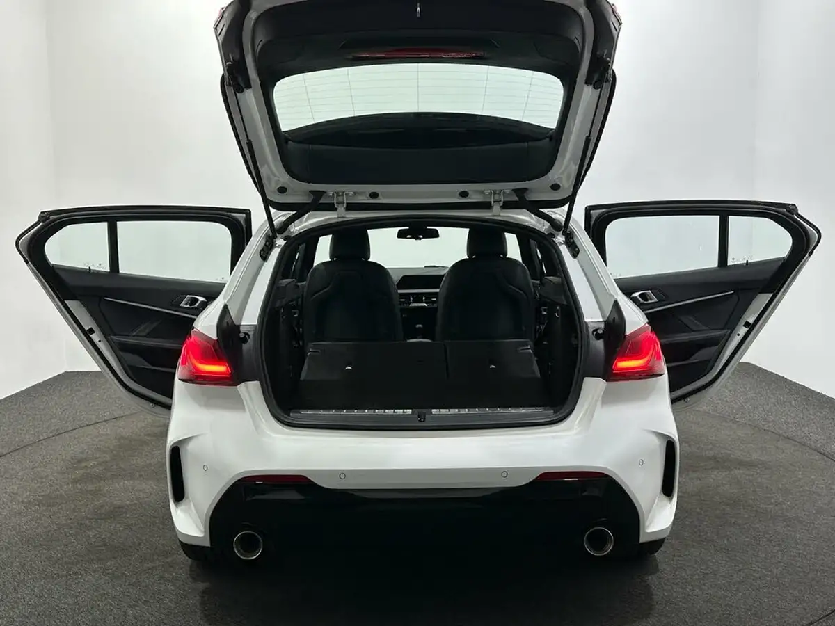 2020-bmw-1-series-20td-118d-m-sport-big-43