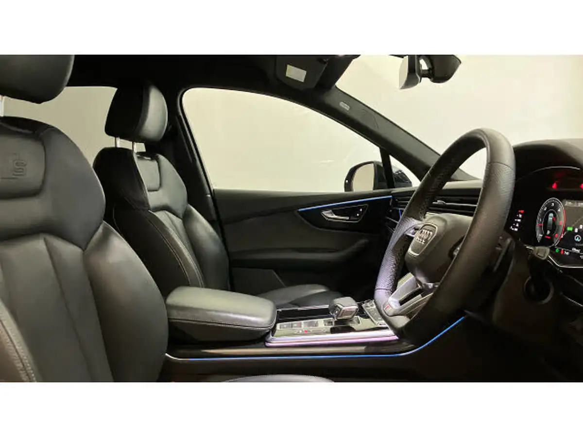 2022-audi-q7-30-50-tdi-black-edition-big-14