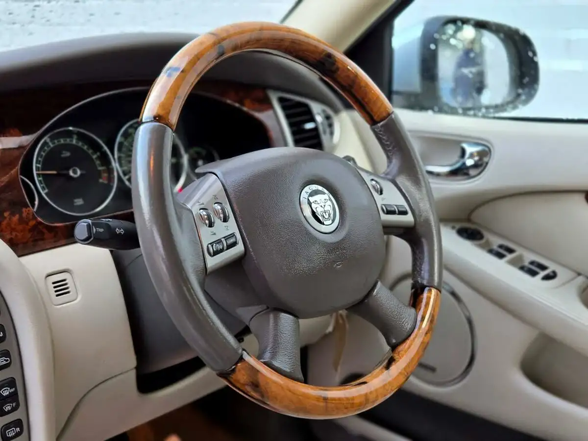 2008-jaguar-x-type-22td-sovereign-dpf-saloon-4d-auto-big-26