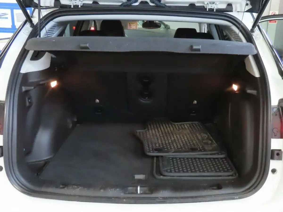 2023-jeep-compass-15-s-big-9