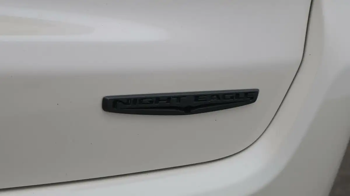 2020-jeep-compass-14-multiair-ii-night-eagle-big-21