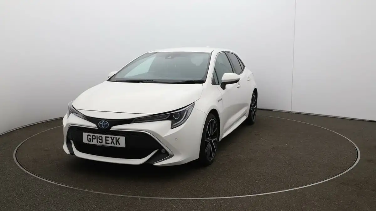2019-toyota-corolla-20-vvt-i-excel-trk-hatchback-big-29
