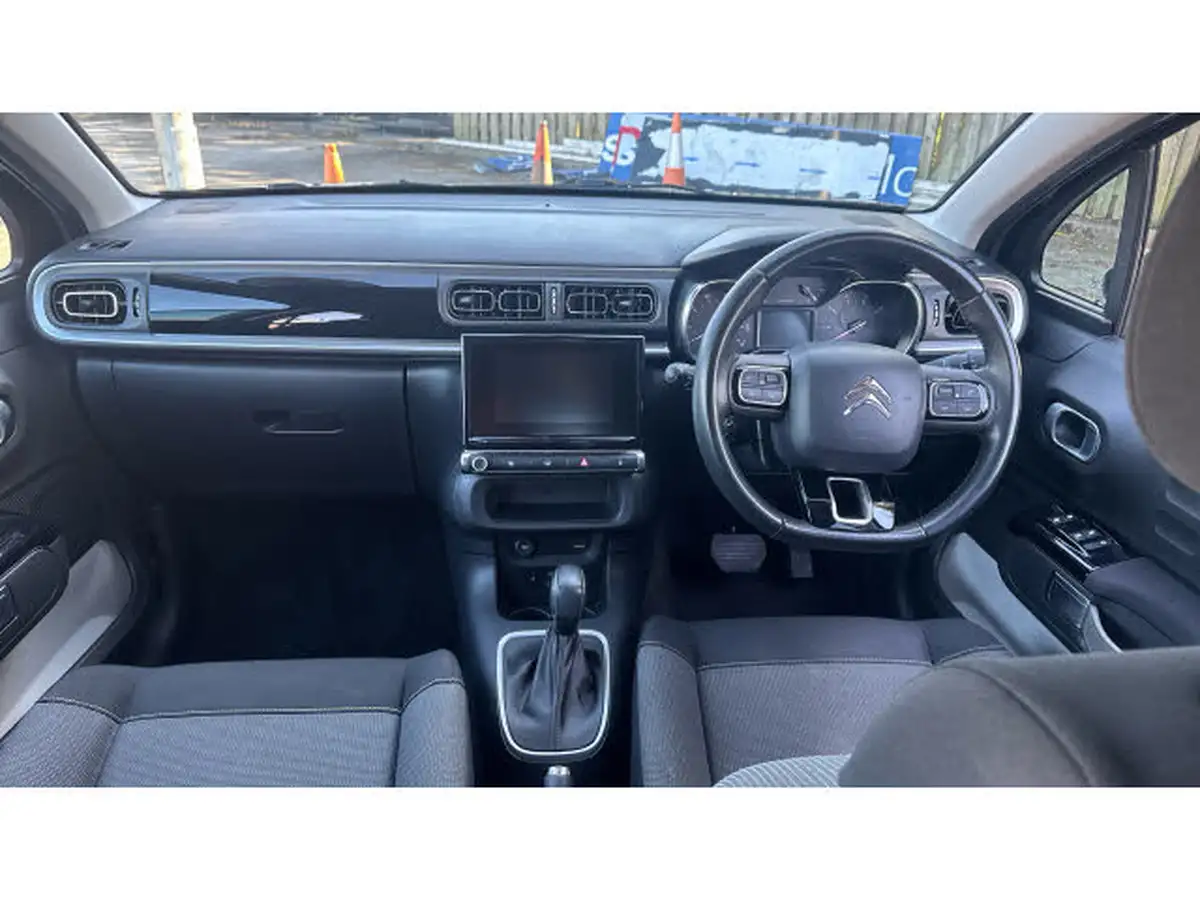 2019-citroen-c3-12-puretech-flair-110ps-ss-eat6-big-9