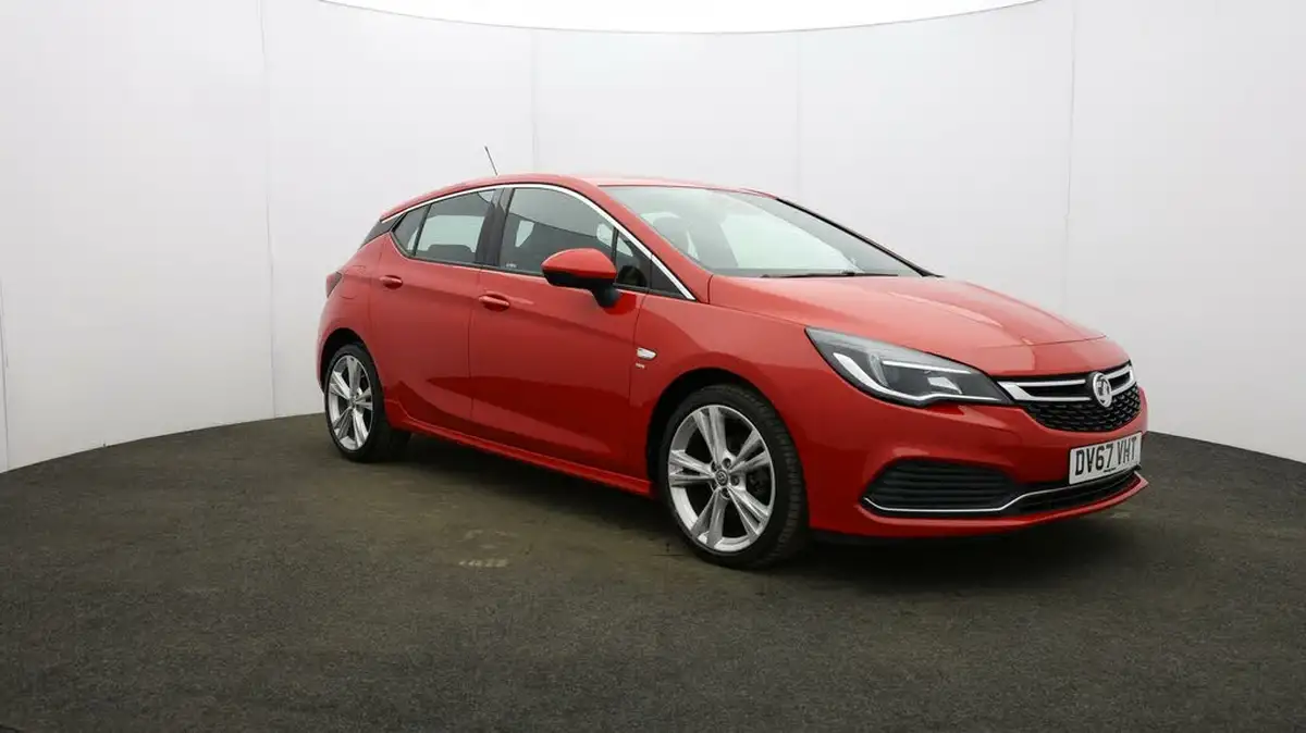 2017-vauxhall-astra-14i-16v-turbo-sri-vx-line-big-39