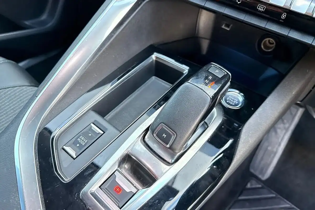 2021-peugeot-5008-suv-15-bluehdi-allure-premium-eat8-big-22