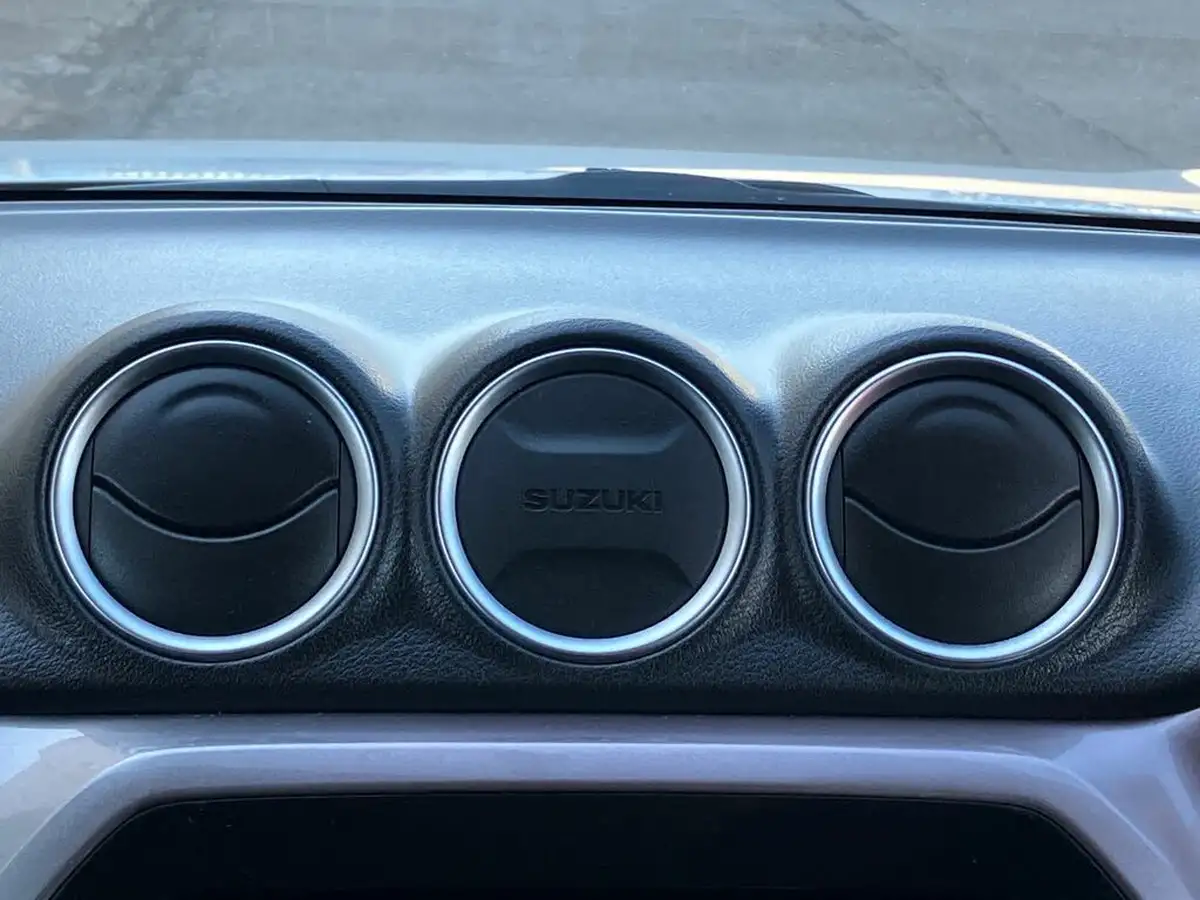 2017-suzuki-vitara-16-sz-t-big-28