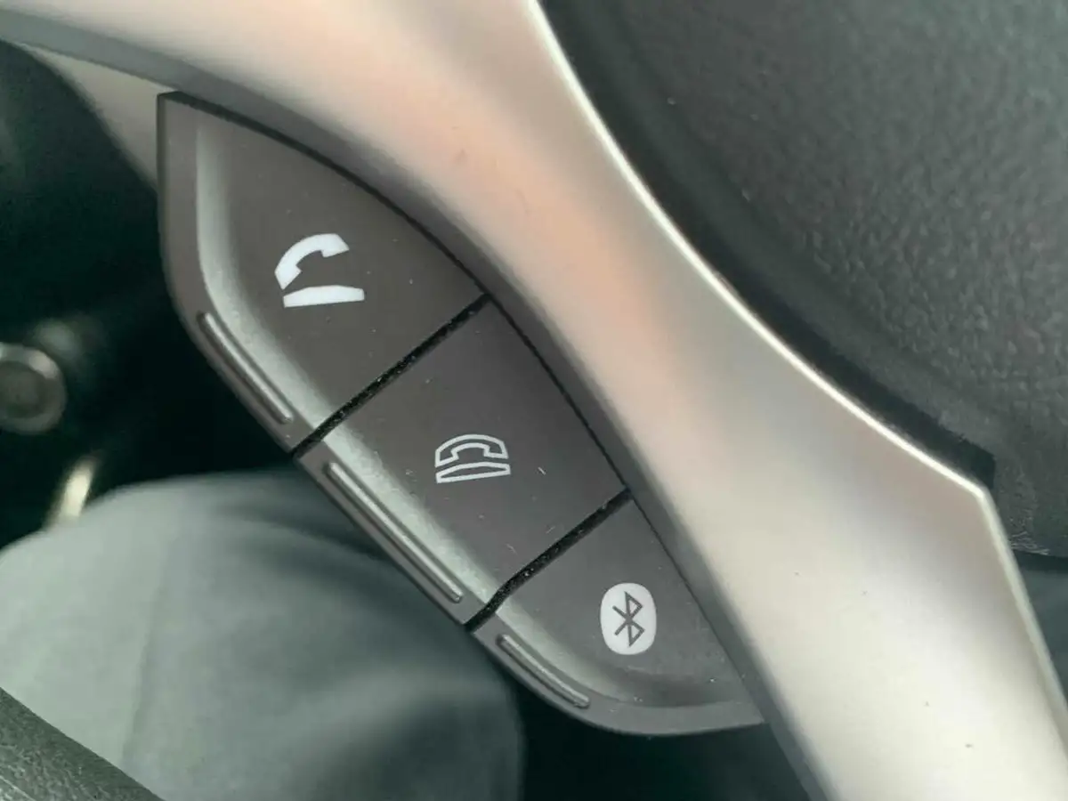 2018-suzuki-ignis-12-dualjet-sz-t-big-32