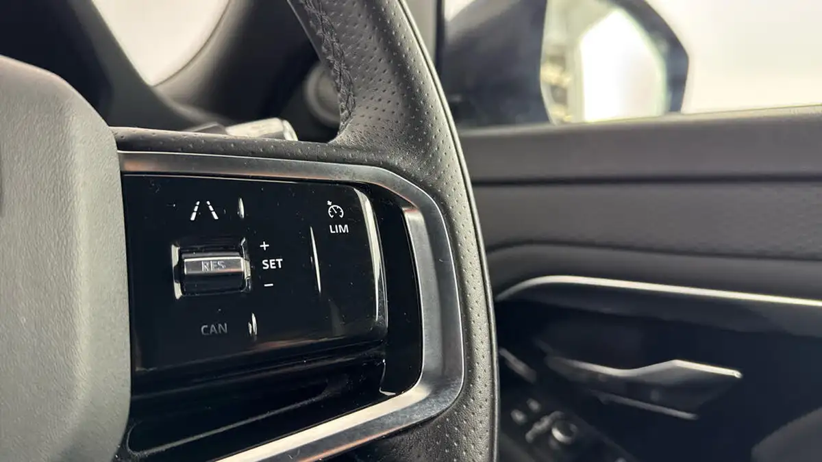 2021-land-rover-range-rover-evoque-20-d165-r-dynamic-big-19