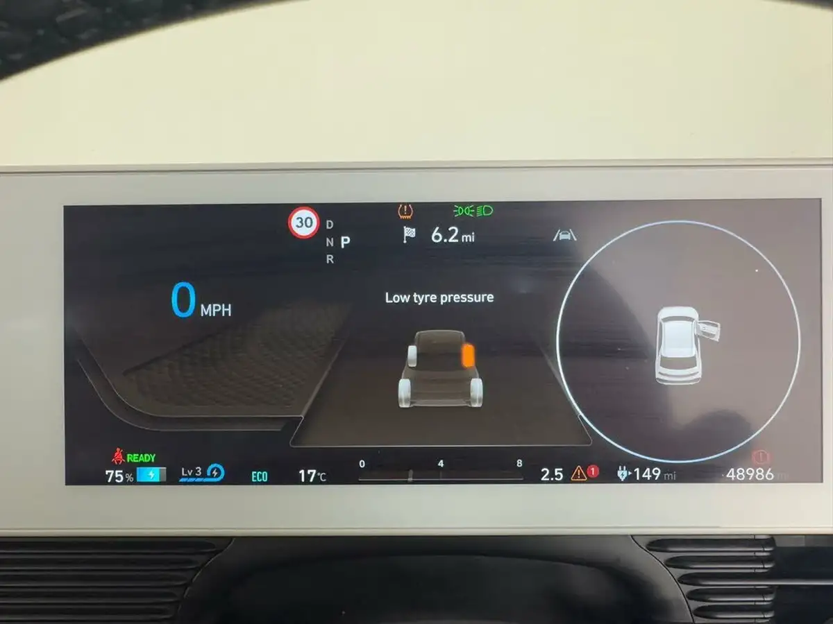 2022-hyundai-ioniq-5-e-se-connect-big-38