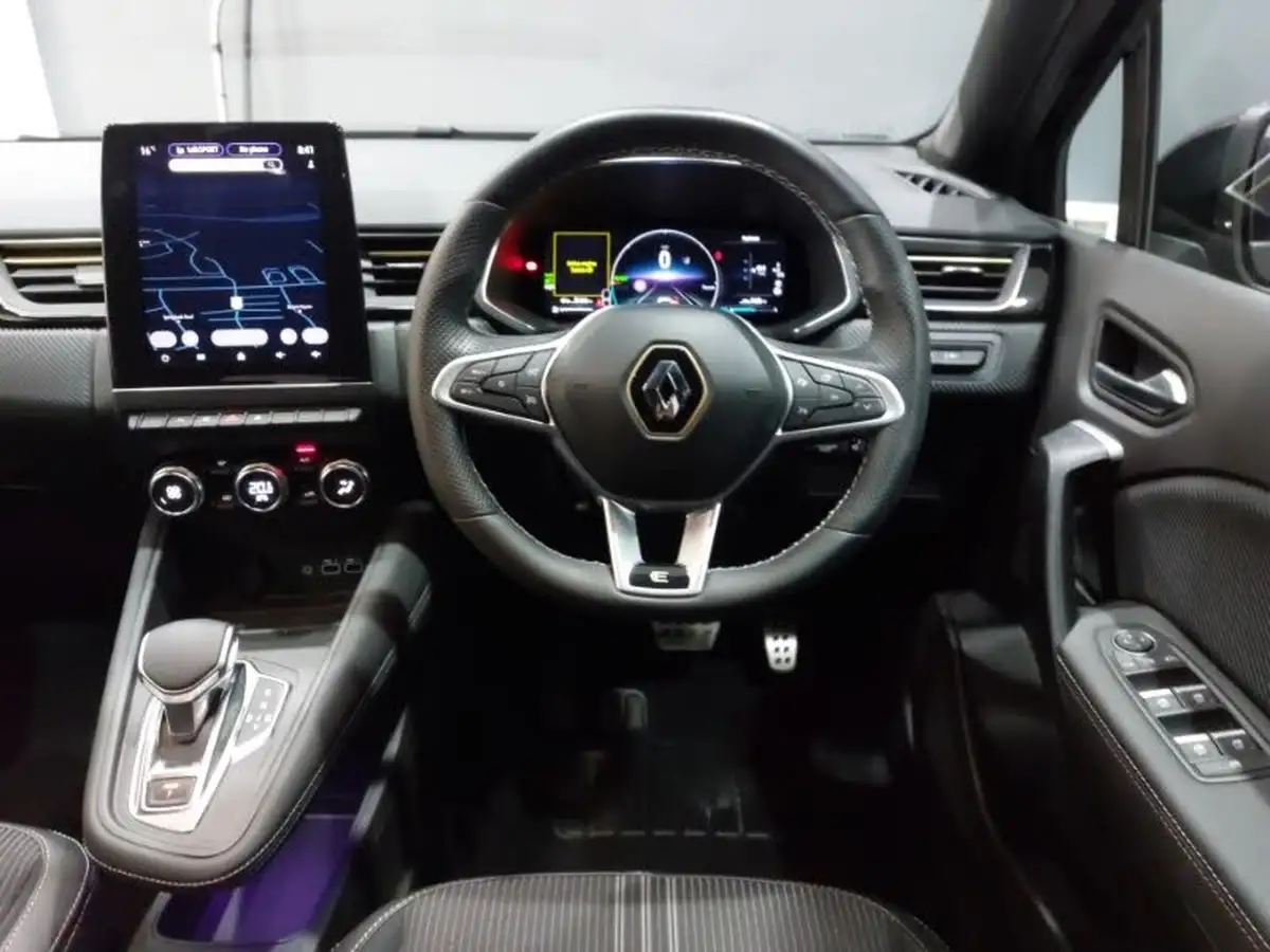 2023-renault-captur-16-e-tech-engineered-145ps-full-big-6