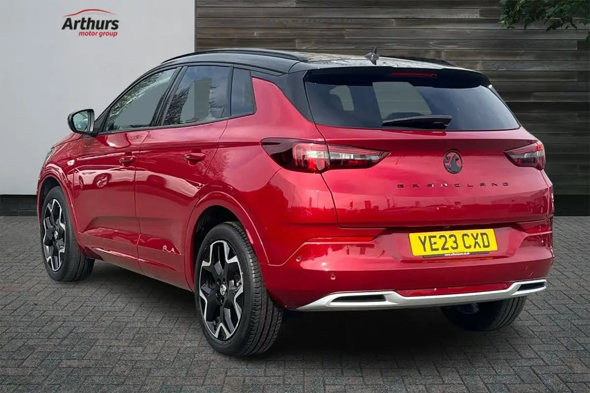 2023-vauxhall-grandland-12-ultimate-130ps-big-4