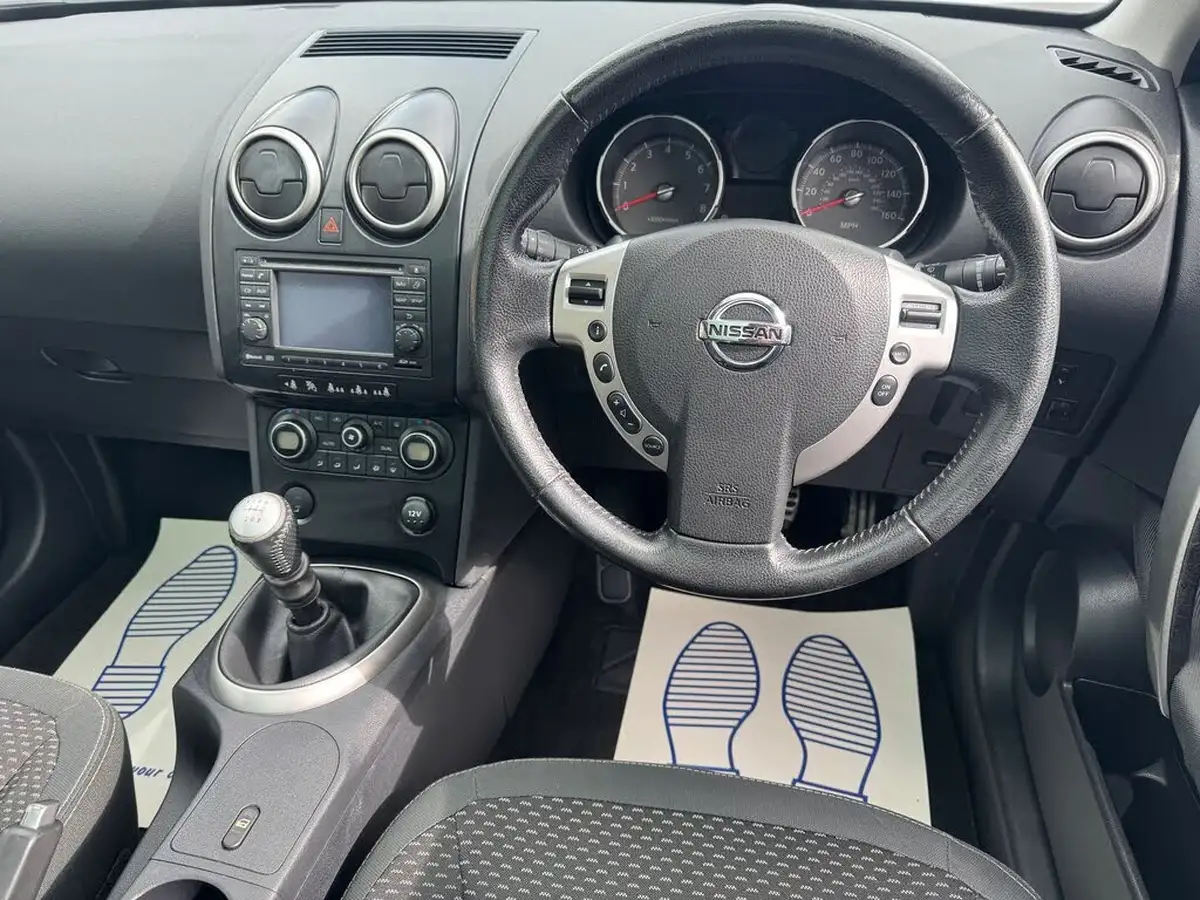 2009-nissan-qashqai-20-n-tec-2wd-big-14