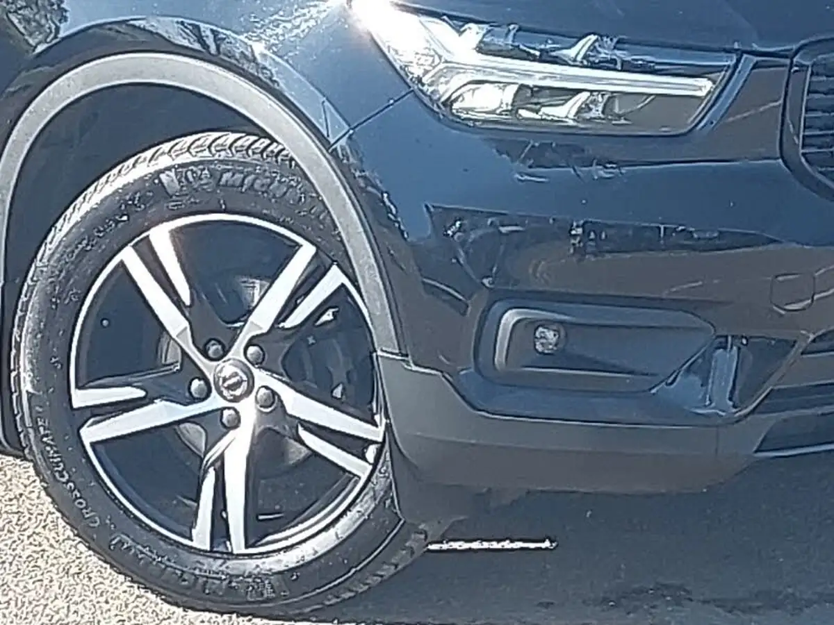2021-volvo-xc40-15-t3-r-design-161bhp-big-8