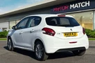 2018-peugeot-208-12-puretech-signature-small-1