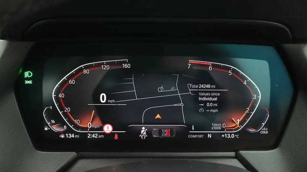 2022-bmw-2-series-15-218i-m-sport-coupe-4d-big-10