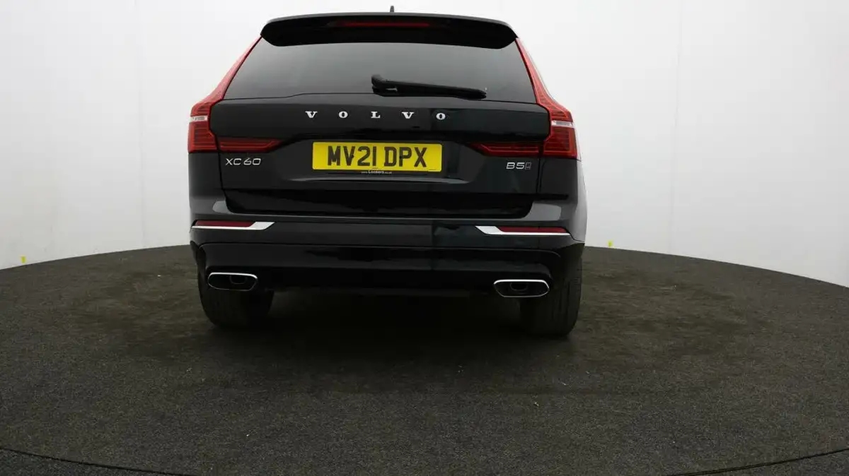 2021-volvo-xc60-20-b5-inscription-awd-big-56